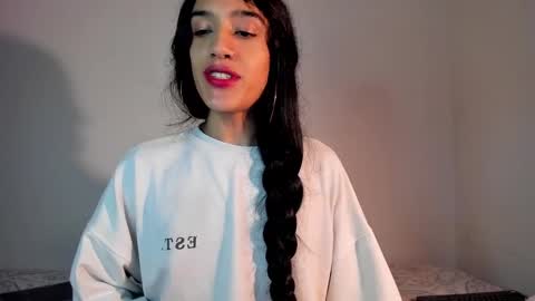 latinsecretfantasy online show from February 19, 1:50 pm