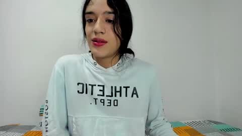 latinsecretfantasy online show from January 20, 11:54 pm