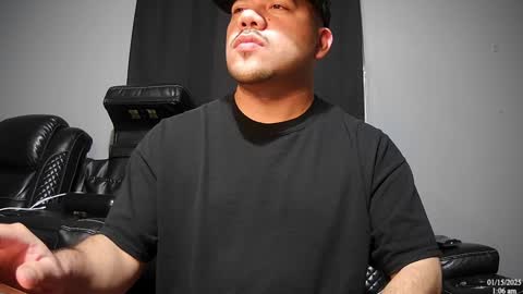 Snapshot of latinstud7 chatting on January 15, 7:05 am Nico online show from January 15, 7:05 am