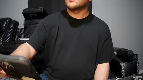 Snapshot of latinstud7 chatting on February 1, 10:37 am Nico online show from February 1, 10:37 am