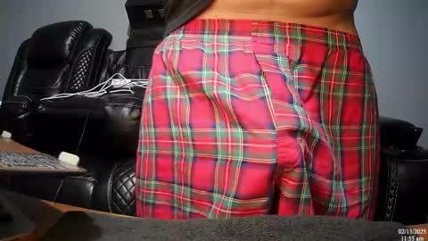 Snapshot of latinstud7 chatting on February 13, 5:54 pm Nico online show from February 13, 5:54 pm