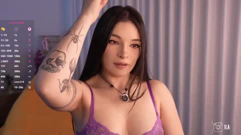 IG 1lau  1 X 1lau  1 online show from April 2, 9:33 pm