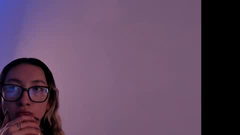 Lau Miller online show from November 3, 11:39 pm