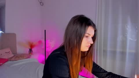 Laura online show from March 8, 6:10 am