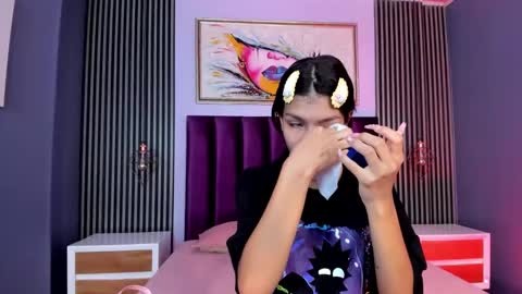 Laura online show from March 12, 12:47 pm