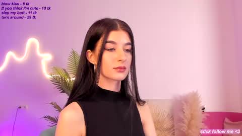 Laura online show from July 26, 10:18 pm