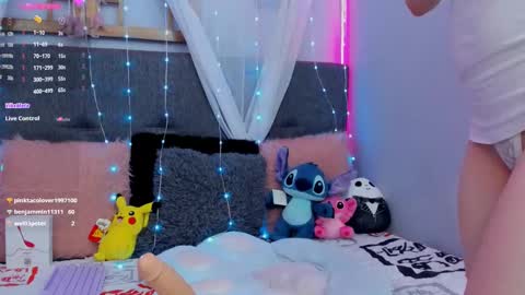 Kate  online show from March 12, 6:53 pm