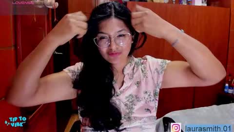 Laura  independent model Next show Monday 2th December online show from November 12, 4:42 pm