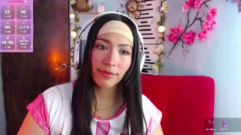 Laura online show from March 13, 6:44 pm