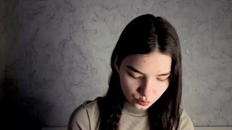 Laura online show from February 18, 12:49 pm