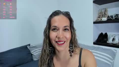 Laura online show from May 22, 11:11 pm
