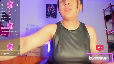 lauraohana online show from March 11, 8:30 am