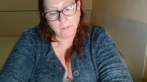 laureanne online show from March 10, 2:48 pm