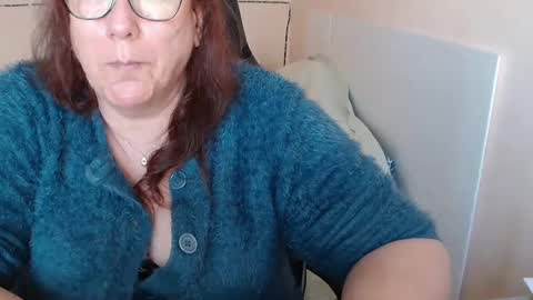 laureanne online show from February 26, 10:16 am