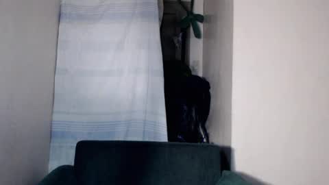 laurence_cuttieguyhere online show from July 19, 10:56 pm