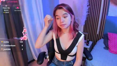 Hanna online show from April 3, 1:51 pm