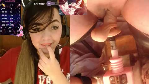 lauriss_ online show from September 24, 3:52 pm