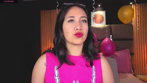 Lau Roberts online show from March 16, 3:42 am