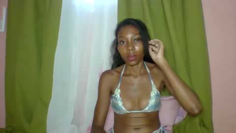 layannek online show from March 16, 4:59 am