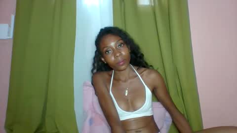 layannek online show from March 11, 2:09 pm