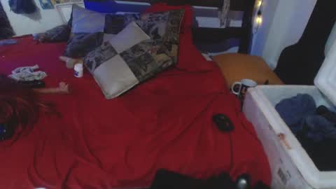 Snapshot of laye19 chatting on March 1, 4:47 am Laye19 online show from March 1, 4:47 am