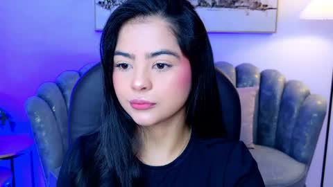 Layla Breezee online show from May 21, 11:39 am
