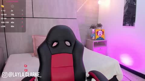 layla_clarke online show from March 26, 4:18 am