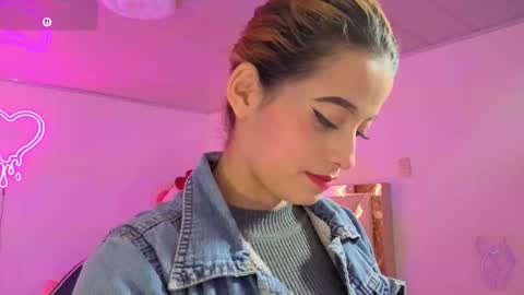 laylafoxy_tay online show from October 4, 4:21 am