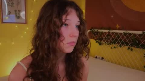 Lea online show from November 20, 4:48 pm