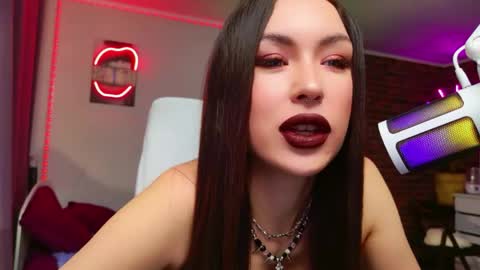 lea_loon online show from April 14, 12:52 pm