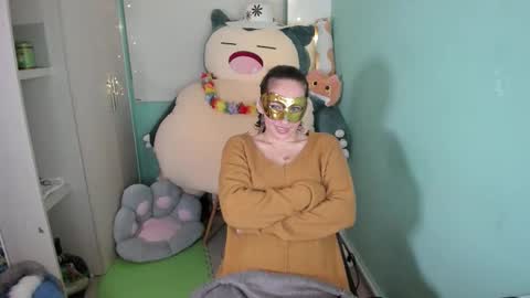 Laura online show from March 3, 12:45 pm