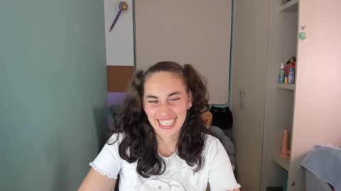 Laura online show from January 21, 6:00 am