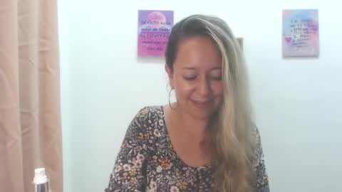 leah_susman online show from February 12, 1:30 am