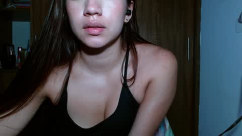 Snapshot of leanaalhub chatting on January 28, 7:22 am leanaalhub online show from January 28, 7:22 am