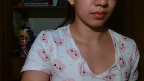 leanaalhub online show from August 4, 11:12 pm