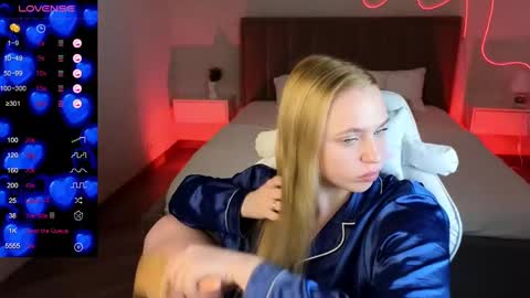 Leana Love online show from March 6, 11:14 am