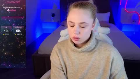 Leana Love online show from January 25, 6:01 am