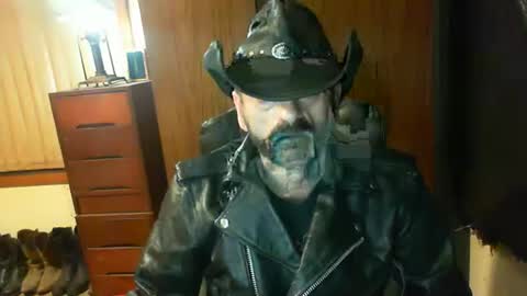 leathergreaser online show from April 26, 6:05 pm