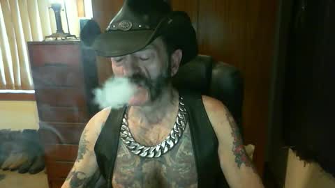 leathergreaser online show from November 17, 11:40 pm