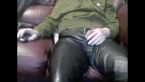 leatherpants68 online show from October 7, 8:05 pm