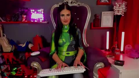 Lea online show from March 17, 10:26 pm