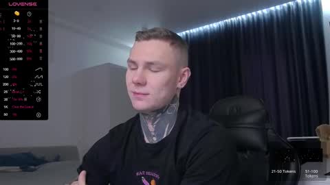 Snapshot of lechery_boy chatting on February 16, 7:59 am Lechery boy online show from February 16, 7:59 am