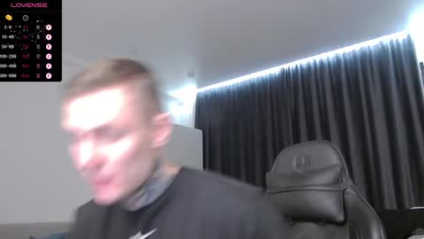 Snapshot of lechery_boy chatting on January 29, 11:25 pm Lechery boy online show from January 29, 11:25 pm