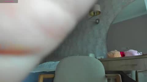 lee_chang online show from April 3, 2:13 pm