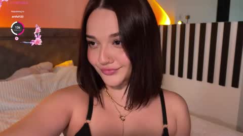 Amelie online show from October 26, 4:50 pm