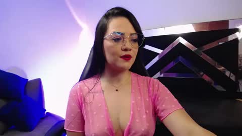 Snapshot of leelufox chatting on October 18, 4:16 am Leelu online show from October 18, 4:16 am