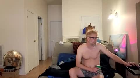 leeski365 online show from March 16, 5:44 am