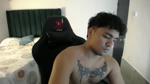  Lei  online show from November 7, 9:50 pm