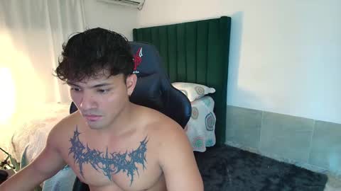  Lei  online show from February 23, 12:46 am