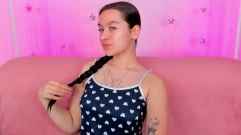 leiawow online show from May 25, 8:53 am